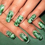 Manicura con agua