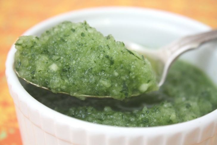 Máscara de pepino: una vez más sobre la receta de enfermería más simple 