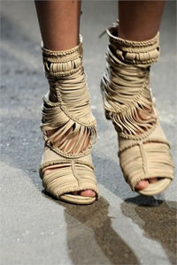 Accesorios con flecos