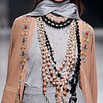 Cosas de moda en la temporada otoño-invierno 2013-2014: fotos de los modelos más de moda de la ropa de mujer