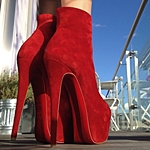 Botas y botines de mujer de moda: fotos de zapatos para la temporada de otoño-invierno 2013-2014