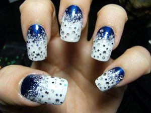 Manicura de año nuevo 2011