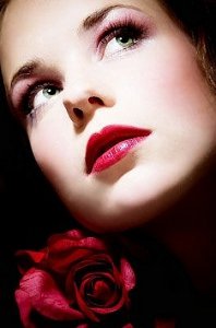 Maquillaje festivo para el día de San Valentín