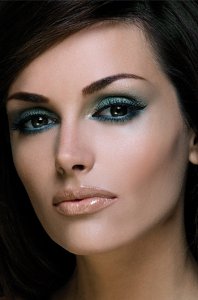 Maquillaje festivo para el día de San Valentín