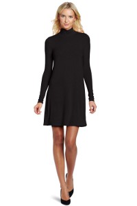 Con qué llevar un vestido negro Con qué llevar un vestido negro