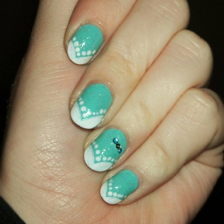 Manicura elegante y fresca 2015: uñas de color menta, foto