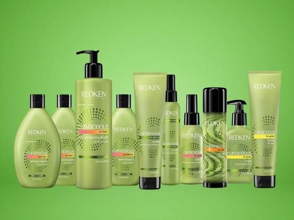 Revolución ondulada: nuevos elementos para rizos rizados Redken Curvaceous