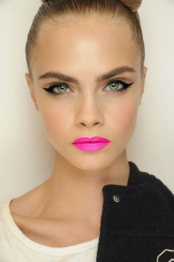 Labios brillantes como tendencia del invierno 2016-2017