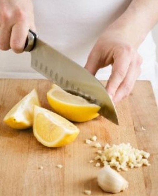 Ajo con limones