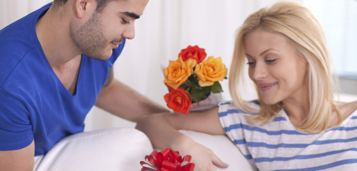 Cómo enseñar a su marido a dar regalos: 6 consejos para un psicólogo