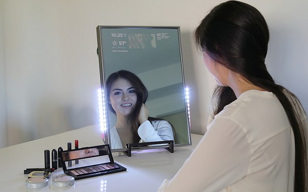 Más que un reflejo: un espejo inteligente Perseus Mirrors