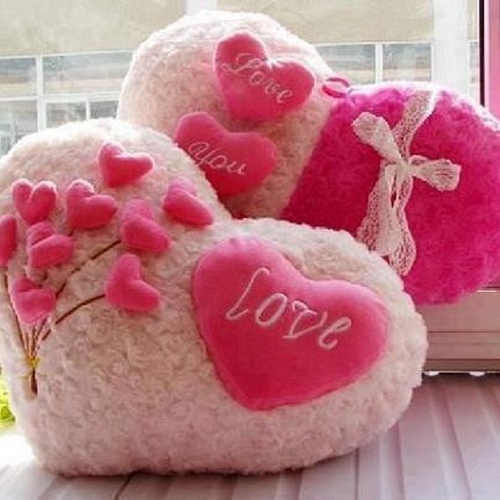 Qué regalar a una niña para el Día de San Valentín: ideas para regalos