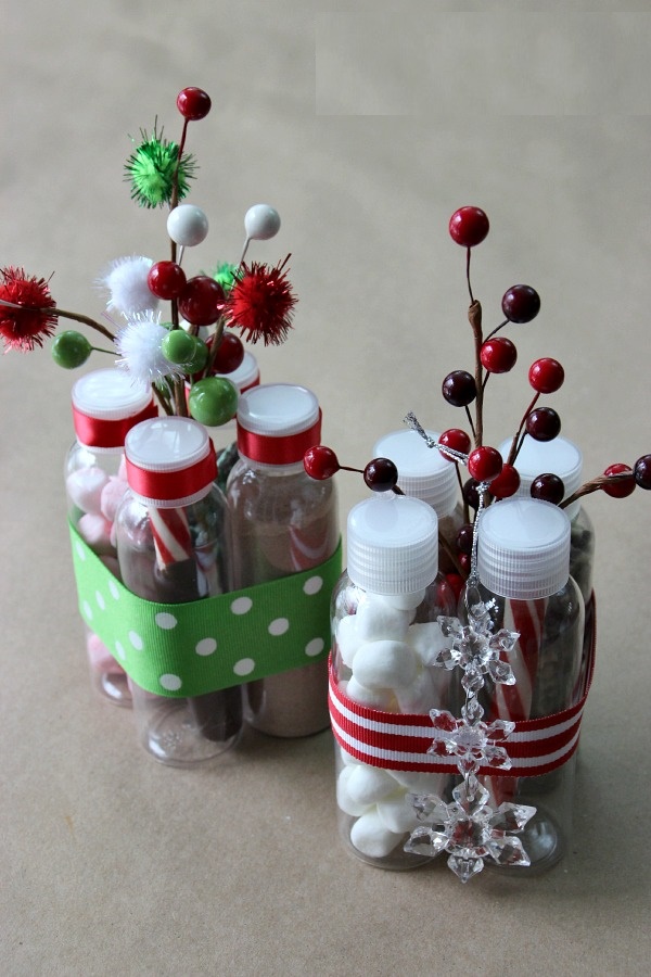 Qué regalar para el gallo de fuego de Año Nuevo 2017: ideas para un hombre querido, niña, mamá y papá, un amigo