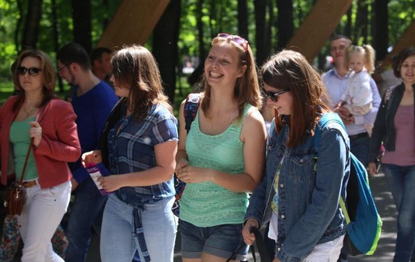Día de la Juventud 2016 - la historia de las vacaciones y la fecha, el programa para el Día de la Juventud. Felicitaciones por el Día de la Juventud 2016 en verso y en prosa