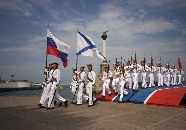 Felicitaciones por el Día de la Armada-2016 - corto y divertido en verso y prosa. Programa festivo para el Día de la Armada en 2016 en Moscú, San Petersburgo, Kronstadt, Sevastopol, Novorossiysk