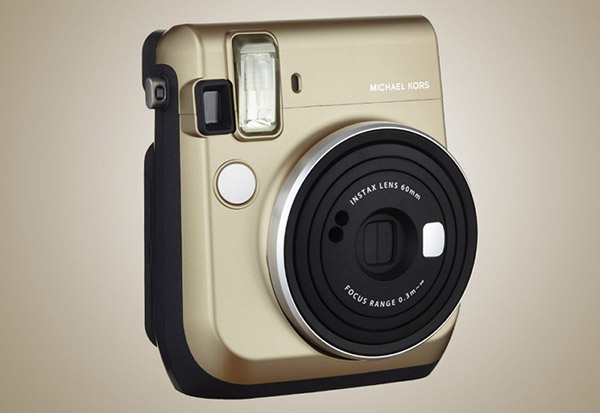 Cámara de moda: Michael Kors X Fijifilm Instax Mini 70