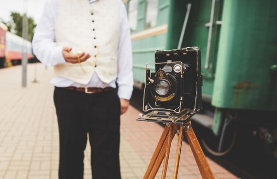 Sesión de fotos de boda en estilo retro