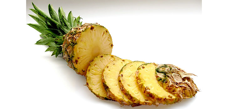 Cómo cortar una piña de forma adecuada y hermosa