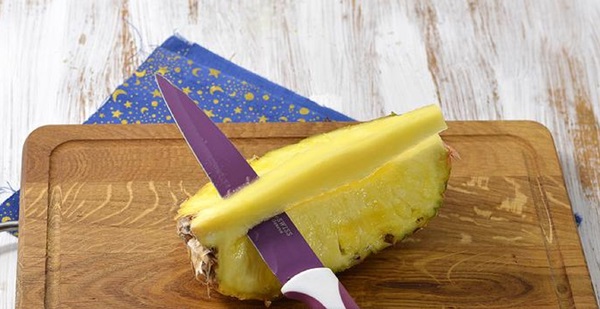 Cómo cortar una piña de forma adecuada y hermosa