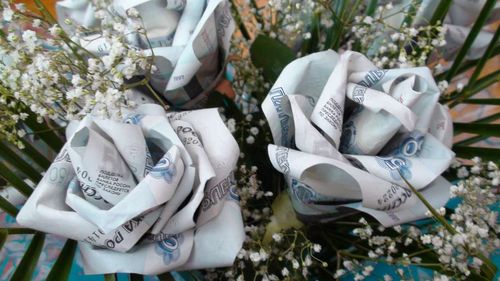 Cómo donar dinero para una boda