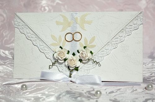 Cómo donar dinero para una boda en un sobre