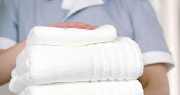 Cómo blanquear las cosas blancas en casa