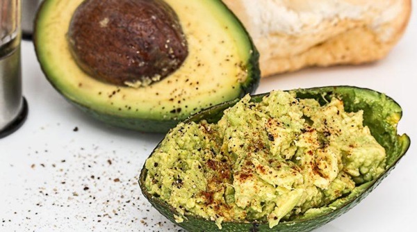 Cómo comer aguacate
