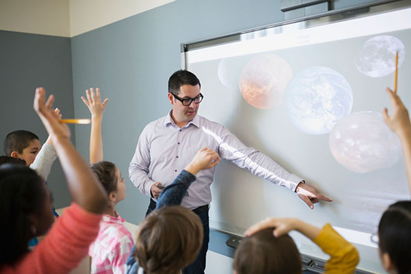 Hora de clase para el día de la Cosmonáutica