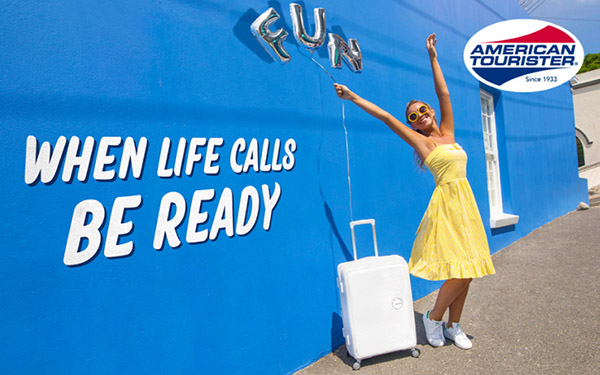 Verano en la carretera: maletas brillantes American Tourister Soundbox