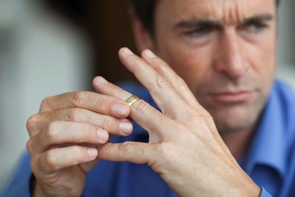 La línea de matrimonio en la mano