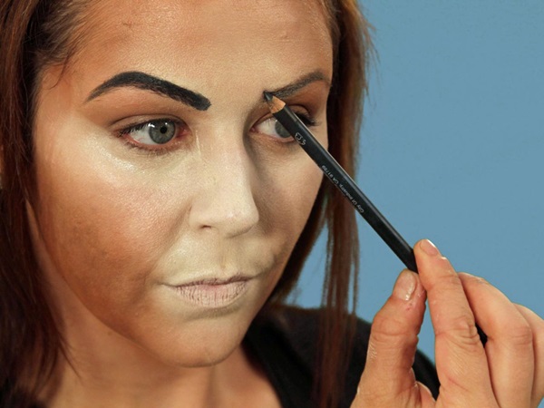 Scary maquillaje para Halloween con tus propias manos para niñas y niñas