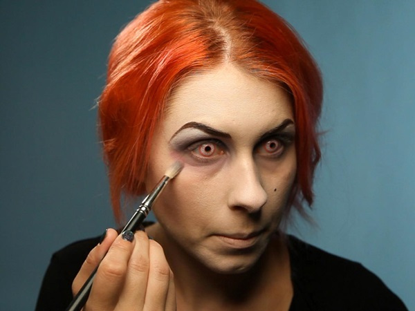 Scary maquillaje para Halloween con tus propias manos para niñas y niñas