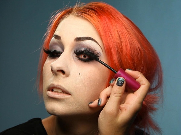 Scary maquillaje para Halloween con tus propias manos para niñas y niñas