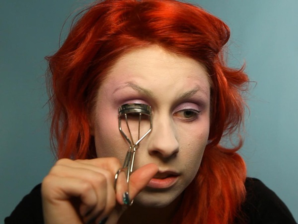 Scary maquillaje para Halloween con tus propias manos para niñas y niñas