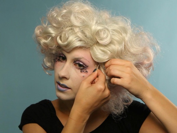 Scary maquillaje para Halloween con tus propias manos para niñas y niñas