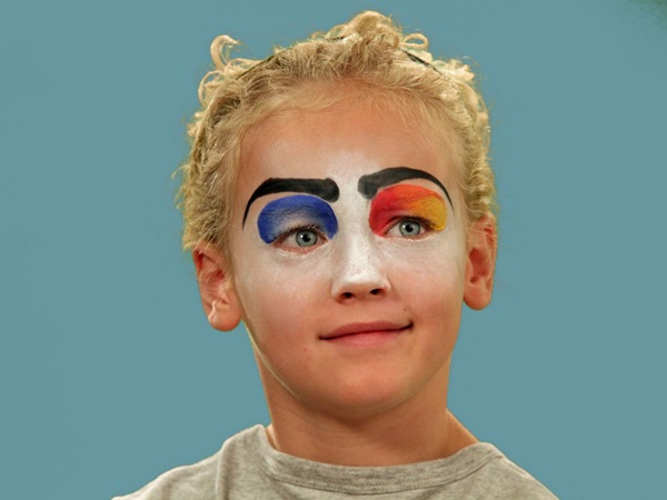 Scary maquillaje para Halloween con tus propias manos para niñas y niñas