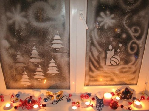 Llamamos vacaciones a la casa: dibujamos hermosos dibujos de año nuevo en las ventanas