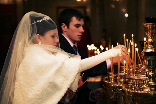 Ceremonia de boda en las iglesias ortodoxas y católicas