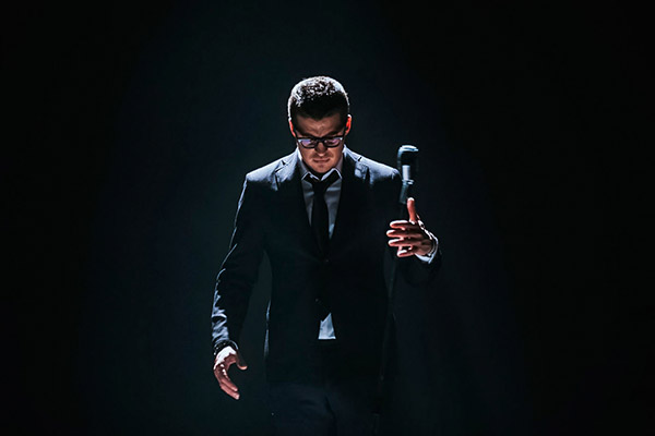 ¿Por qué se llama "Returned" al espectáculo teatral más espectacular del siglo XXI?