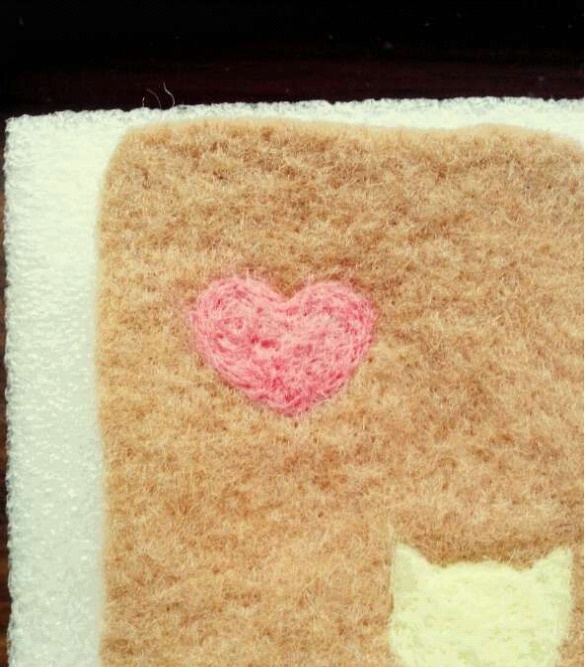 pon el corazón en la portada hacer corazón