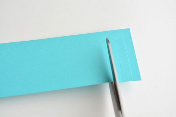 Artesanía para el Día de la Madre con sus propias manos: para jardín de infantes y primera clase, para la escuela, de papel de colores, servilletas