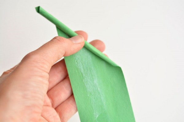 Artesanía para el Día de la Madre con sus propias manos: para jardín de infantes y primera clase, para la escuela, de papel de colores, servilletas