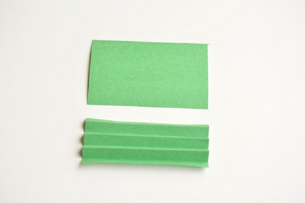 Artesanía para el Día de la Madre con sus propias manos: para jardín de infantes y primera clase, para la escuela, de papel de colores, servilletas