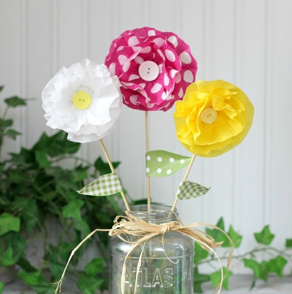 Artesanía para el Día de la Madre con sus propias manos: para jardín de infantes y primera clase, para la escuela, de papel de colores, servilletas