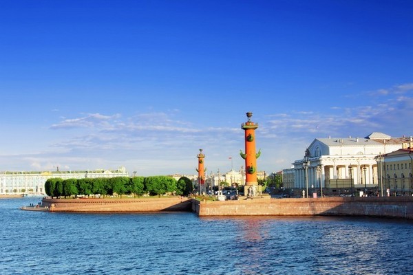 El clima en San Petersburgo en septiembre de 2016 está pronosticado por el centro hidrometeorológico. ¿Cómo es el clima en San Petersburgo en septiembre?