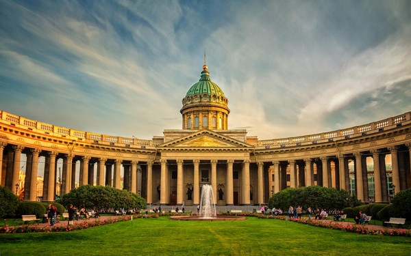 Qué tipo de clima se espera en San Petersburgo en junio de 2016