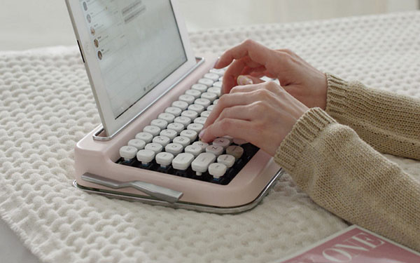 Trabajando con placer: el teclado de bolsillo Penna de Elretron
