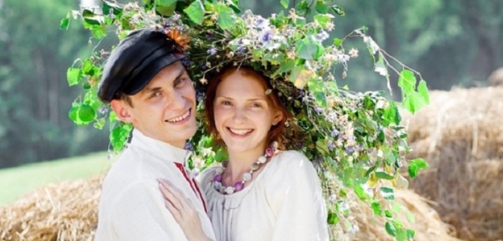 Tradiciones rusas de bodas y emparejamiento de la novia, rituales y costumbres