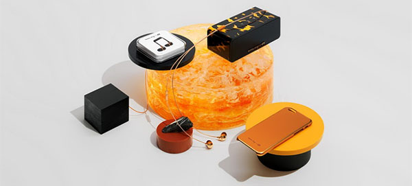 Dúo sueco: colección de accesorios Happy Plugs x H & M