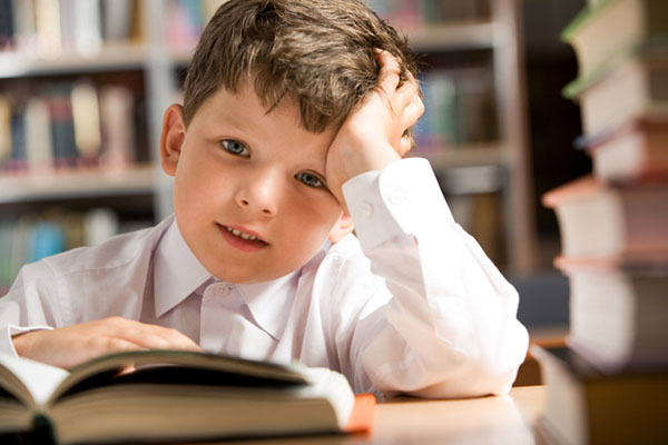 Poemas para niños de primer grado en la fila en honor al Día del Conocimiento 1 de septiembre